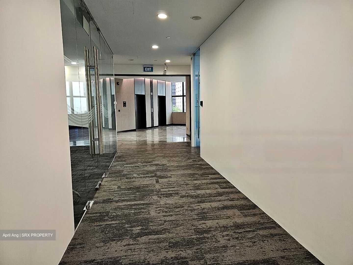Abi Plaza (D2), Office #454216601